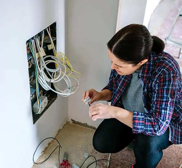 Professional Whole House Rewiring: Your Local Rewiring Specialists in Plant City, FL